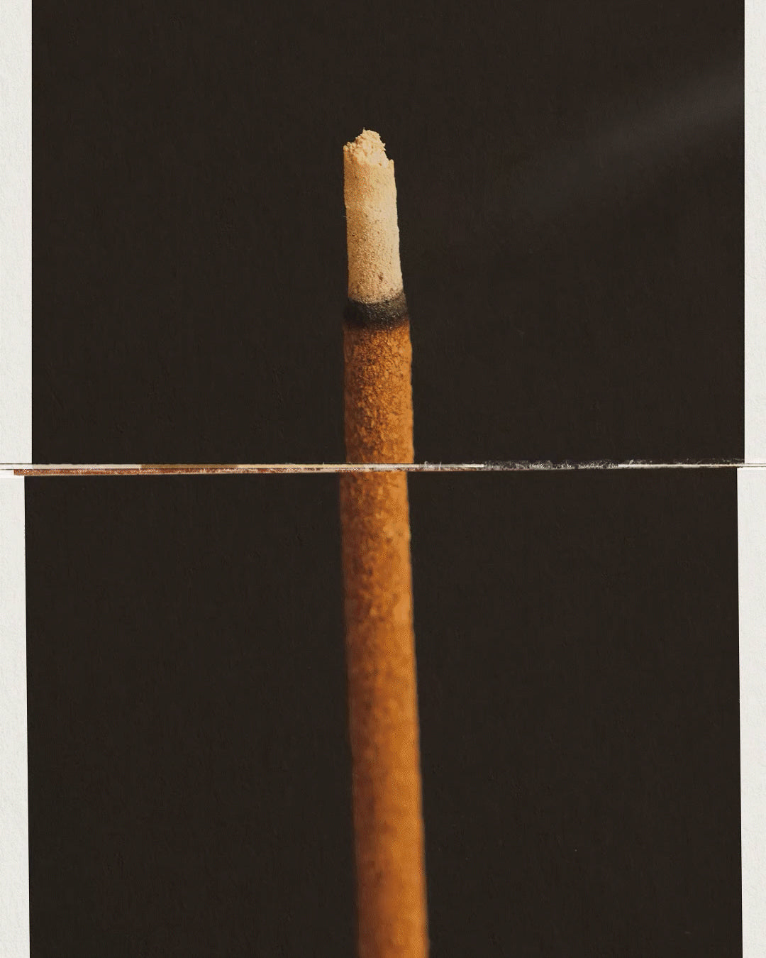Premium low-smoke agarwood and sandalwood incense handmade in Kyoto.