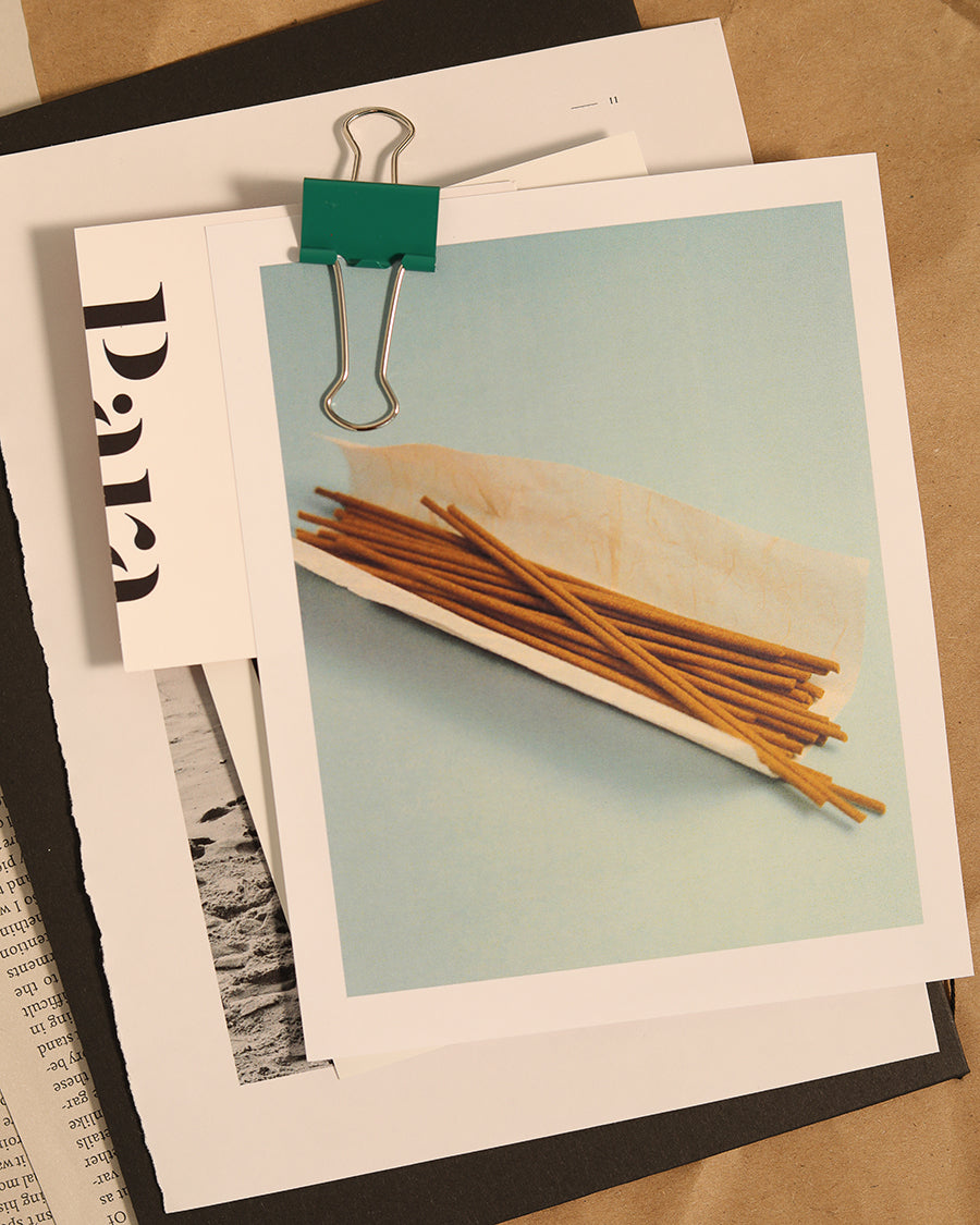 Premium low-smoke lemon and sandalwood incense handmade in Kyoto, Japan.